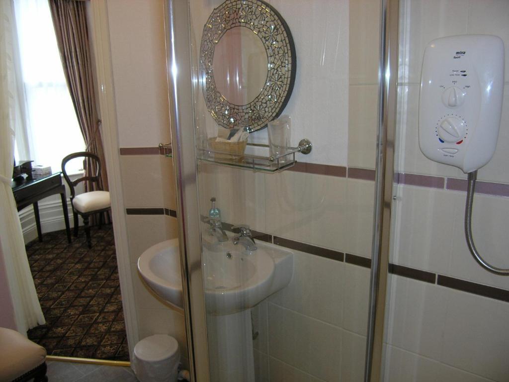 Christleton House Hotel Llandudno Quarto foto